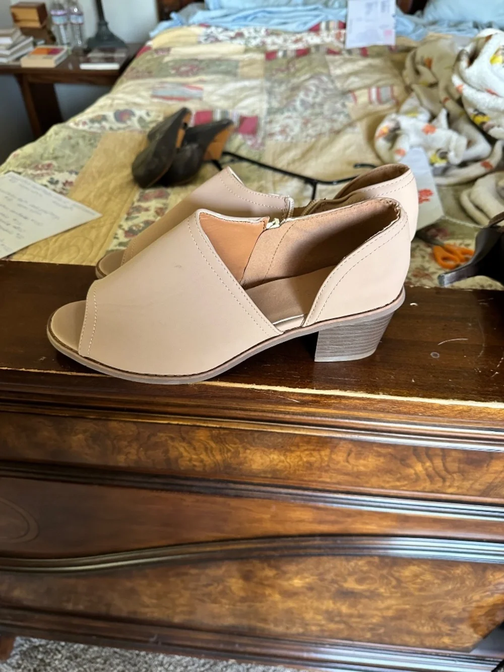 Stylish women’s soes
